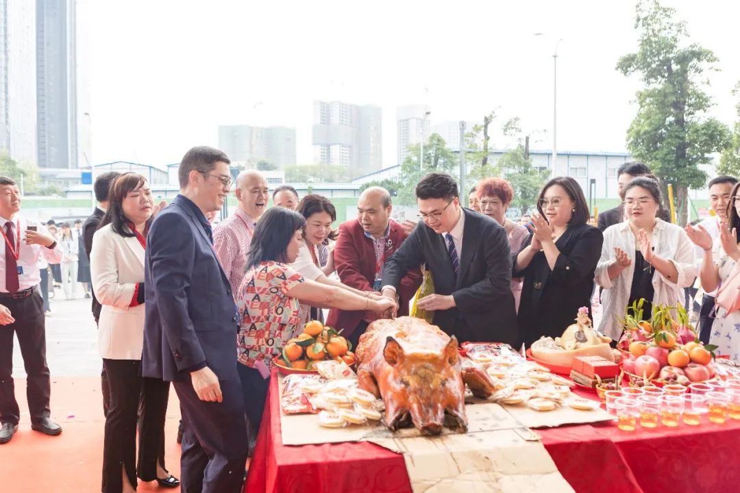 风雨与共，兴新向荣——尊龙凯时集团乔迁仪式圆满举行